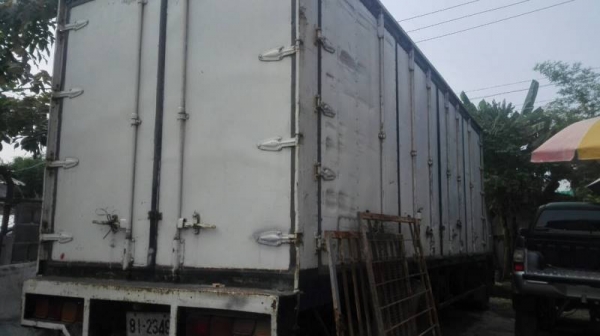 ขาย6ล้อยาว7.20เมตร195 สิงไฮเทคHINO FF3Hห้างแท้ ตู้แห้ง10บาน เอกสารเล่มทะเบียนครบ ภาษีเต็ม พ.เพาเวอร์ เบรคทิ๊ฟฟี่