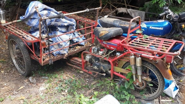 ขายมอเตอร์ไซ 3ล้อเครื่อง