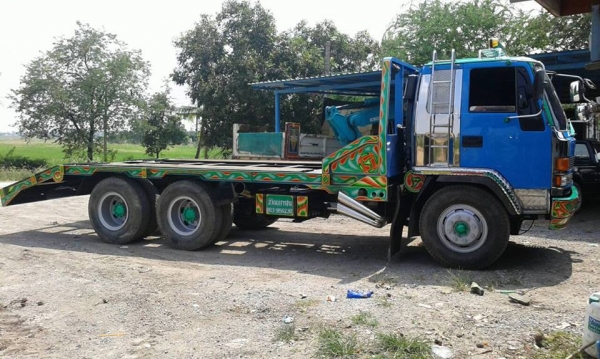 **790,000 บ.ต่อรอง/// เทนเลอร์2เพลา ROCKY-285 **ขาย เทนเลอร์2เพลา ISUZU ROCKY-285แรง ท้ายลาด ขน-ย้าย แบคโฮขนาด 200/320 ต่อใหม่ สีใหม่ สวยๆ พร้อมใช้ ISUZU ROCKY FVZ12MY (ร็อคเล็ก) วางเครื่องHINO EP100-Turbo 285HP (ลงเล่ม)เกียร์6สปีด เครื่องแน่น แห้งๆ แรง เ