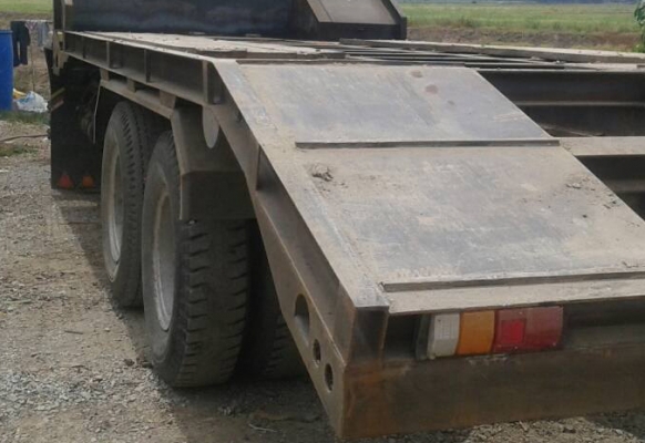 **790,000 บ.ต่อรอง/// เทนเลอร์2เพลา ROCKY-285 **ขาย เทนเลอร์2เพลา ISUZU ROCKY-285แรง ท้ายลาด ขน-ย้าย แบคโฮขนาด 200/320 ต่อใหม่ สีใหม่ สวยๆ พร้อมใช้ ISUZU ROCKY FVZ12MY (ร็อคเล็ก) วางเครื่องHINO EP100-Turbo 285HP (ลงเล่ม)เกียร์6สปีด เครื่องแน่น แห้งๆ แรง เ