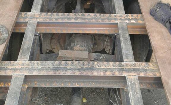 **790,000 บ.ต่อรอง/// เทนเลอร์2เพลา ROCKY-285 **ขาย เทนเลอร์2เพลา ISUZU ROCKY-285แรง ท้ายลาด ขน-ย้าย แบคโฮขนาด 200/320 ต่อใหม่ สีใหม่ สวยๆ พร้อมใช้ ISUZU ROCKY FVZ12MY (ร็อคเล็ก) วางเครื่องHINO EP100-Turbo 285HP (ลงเล่ม)เกียร์6สปีด เครื่องแน่น แห้งๆ แรง เ