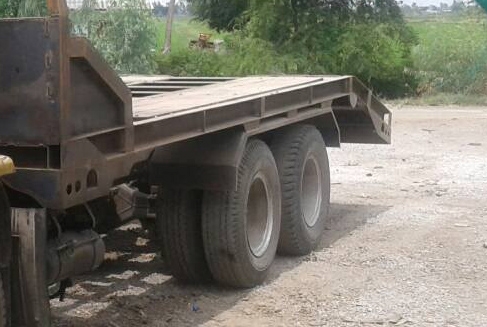 **790,000 บ.ต่อรอง/// เทนเลอร์2เพลา ROCKY-285 **ขาย เทนเลอร์2เพลา ISUZU ROCKY-285แรง ท้ายลาด ขน-ย้าย แบคโฮขนาด 200/320 ต่อใหม่ สีใหม่ สวยๆ พร้อมใช้ ISUZU ROCKY FVZ12MY (ร็อคเล็ก) วางเครื่องHINO EP100-Turbo 285HP (ลงเล่ม)เกียร์6สปีด เครื่องแน่น แห้งๆ แรง เ