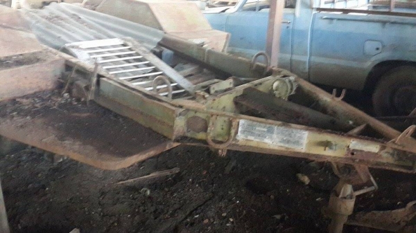 ขายหางลากทหารโบราณใหญ่