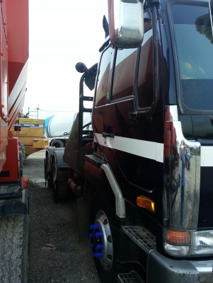 หัวลาก UD เครื่อง PF เจ้าของขายเอง 089-717-6464