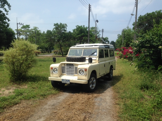 Land Rover Series 2A