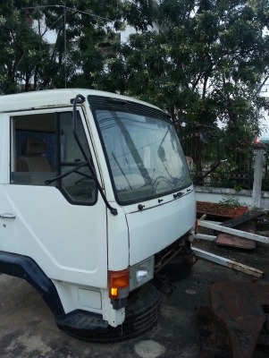 รถปูน เจ้าของขายเอง 089-717-6464 หกล้อ + แถมหัวเก๋ง