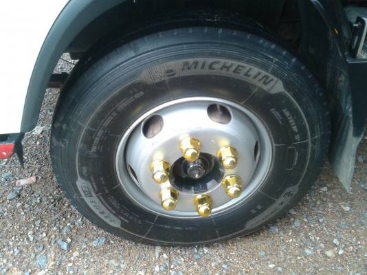 6ล้อดั้ม150แรง..NPR75H9T-102960 ปี53 รถสวยมาก สภาพดี ภายในสวยสะอาด...รถเดิมๆ