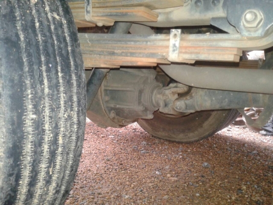 6ล้อดั้ม150แรง..NPR75H9T-102960 ปี53 รถสวยมาก สภาพดี ภายในสวยสะอาด...รถเดิมๆ