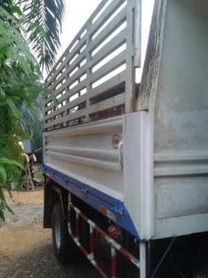 6ล้อดั้ม150แรง..NPR75H9T-102960 ปี53 รถสวยมาก สภาพดี ภายในสวยสะอาด...รถเดิมๆ