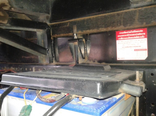 6ล้อดั้ม150แรง..NPR75H9T-102960 ปี53 รถสวยมาก สภาพดี ภายในสวยสะอาด...รถเดิมๆ