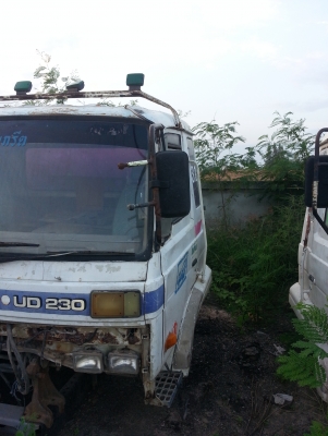 หัวเก๋ง UD CW430 เจ้าของขายเอง 089-717-6464