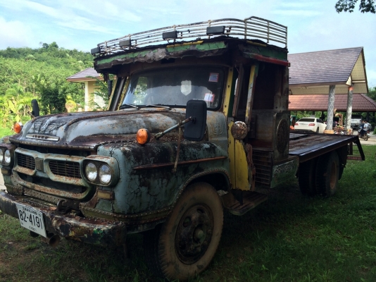 6ล้อหน้ายาวลาด..125แรง ISUZU เฟืองท้าย165อีซูซุ.. รถสภาพดี สวยดี คัสซีสวย..ช่วงล่างดี เครื่องดี..เล่มพร้อม...