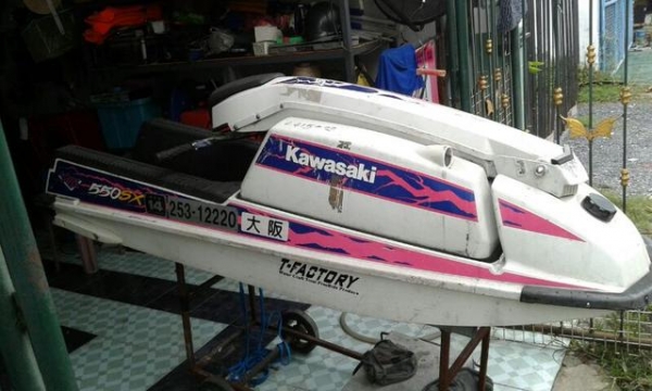 เจ็ทสกี jetski คาวาซากิ 550 js550c