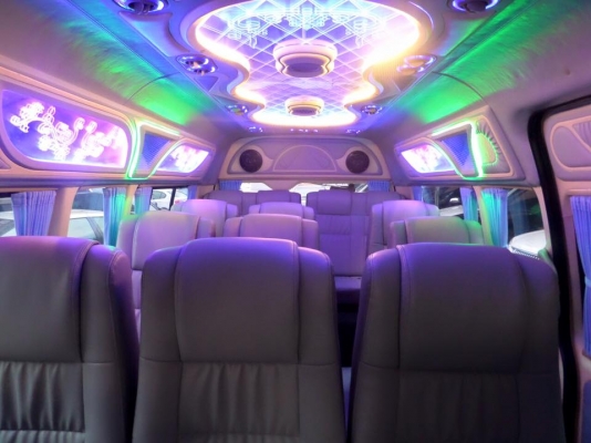 โทร 0922726669 ตันหยงตู้เบสออโต้แวน ตู็ เบนซิน CNG ปี 2010 วีไอพี