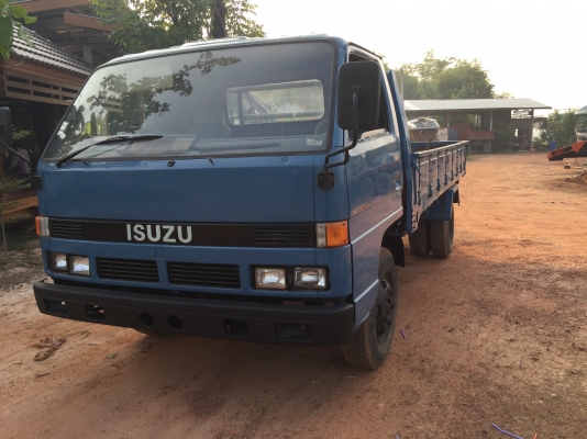 NPR57Lเครื่อง4BC2คัสสีสวย