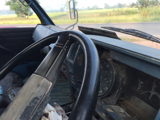 NPR57Lเครื่อง4BC2คัสสีสวย