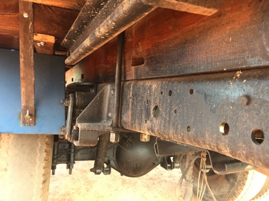 NPR57Lเครื่อง4BC2คัสสีสวย