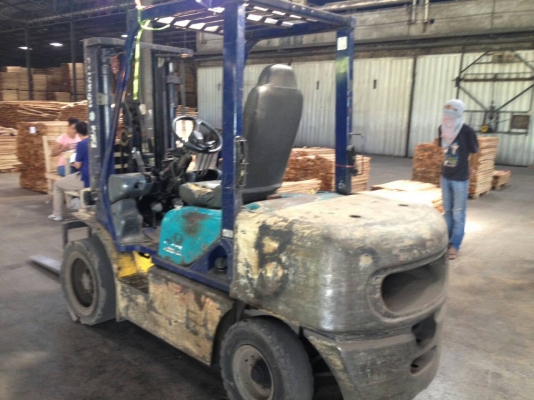 ขายรถบรรทุก 4 ล้อดัมพ์ ISUZU NKR 100 แรงม้าปี 2547 ราคา 340000