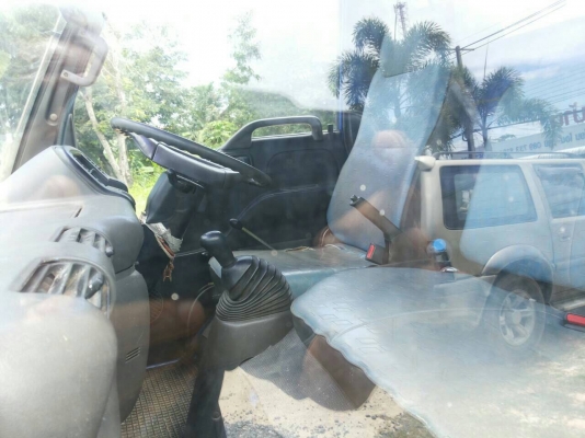 ขายรถบรรทุก 4 ล้อดัมพ์ ISUZU NKR 100 แรงม้าปี 2547 ราคา 340000