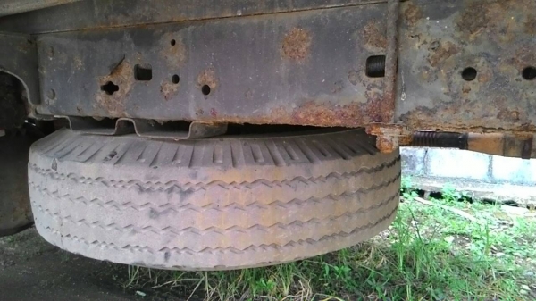 ขายรถบรรทุก 6 ล้อรั้ว HINO DUTRO 121 แรงม้าปี 2549 ราคา 350000