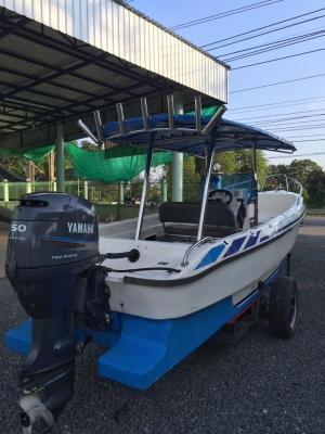 เรือไฟเบอร์ 19 ฟุต เครื่อง yamaha 50 4 stroke