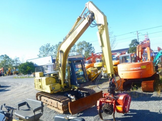 รับพรีออร์เดอร์  รถตัดไม้  สินค้ายังอยู่ที่ญี่ปุ่น