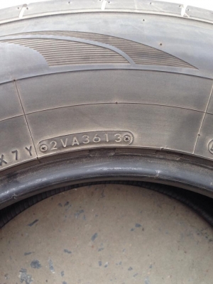 ยาง 265 - 65 - 17 Nitto 420s  ปี 13 ครบชุด 4 เส้น สภาพสวย ไม่บวมดอกเต็มๆยางเหลือเยอะวิ่งใด้อีกนานค่ะ