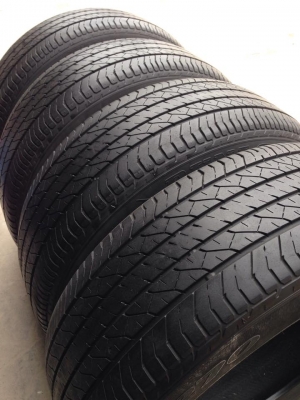 ยาง 235 - 55 - 18 ปี 11 Dunlop made in japan 4 เส้น สภาพสวยๆไม่มีปะไม่บวมดอกยางเหลือเยอะเอาไปใช้กันยาวๆค่ะ