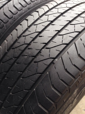 ยาง 235 - 55 - 18 ปี 11 Dunlop made in japan 4 เส้น สภาพสวยๆไม่มีปะไม่บวมดอกยางเหลือเยอะเอาไปใช้กันยาวๆค่ะ