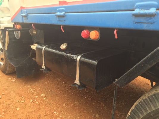 ขายดาวน์..6ล้อดั้ม200แรง ยูโร2 ปี48..รถวยมาก เดิมๆเครื่องไม่เคยแกะ รถไม่เคยชน...