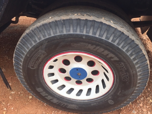 ขายดาวน์..6ล้อดั้ม200แรง ยูโร2 ปี48..รถวยมาก เดิมๆเครื่องไม่เคยแกะ รถไม่เคยชน...