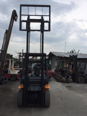 รถฟอล์คลิฟท์ โตโยต้า รุ่น7 ดีเซล เกียออโต้ 2.5 เสา 3เมตร พร้อมเปลื่ยนยางครับ รถฟอล์คลิฟท์ โตโยต้า รุ่น7 ดีเซล เกียออโต้ 2.5 เสา 3เมตร พร้อมเปลื่ยนยางครับ