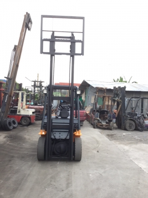 รถฟอล์คลิฟท์ โตโยต้า รุ่น7 ดีเซล เกียออโต้ 2.5 เสา 3เมตร พร้อมเปลื่ยนยางครับ รถฟอล์คลิฟท์ โตโยต้า รุ่น7 ดีเซล เกียออโต้ 2.5 เสา 3เมตร พร้อมเปลื่ยนยางครับ
