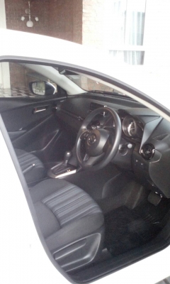 ขาย mazda 2 ด่วน