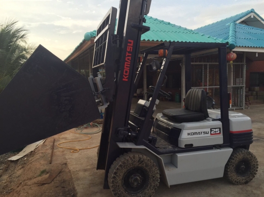 รถฟอล์คลิฟท์ โคมัตสุ - 11 ดีเซล 2.5 ตันเสา 4.5เมตร พร้อมใช้ครับ