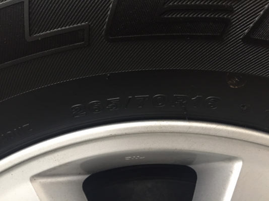 ขายแม็กซ์พร้อมยาง 4 เส้น 265/70/16 ใหม่ยกชุด วีโก้ แช้มป์