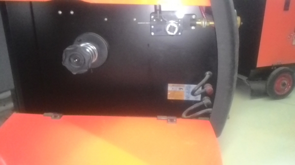 เครื่องเชื่อม Mig-Co2 เครื่องเชื่อม Mig-Co2