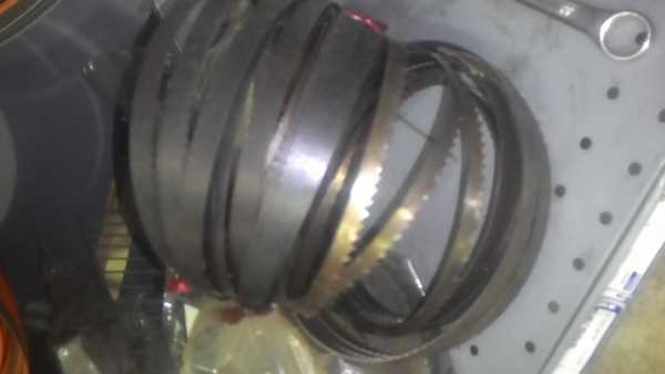 เลื่อยสานพานตั้งโต๊ะ เลื่อยสานพานตั้งโต๊ะ