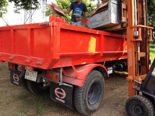 ขาย HINO NKR320 รถ6ล้อดัมพ์ติดเครนกระเช้า  ราคา600000 ต่อรอง ใด้ สนใจติดต่อ 081 8807 494 เจ้าของ ขายเอง ( มีวีดีโอการทำงาน )