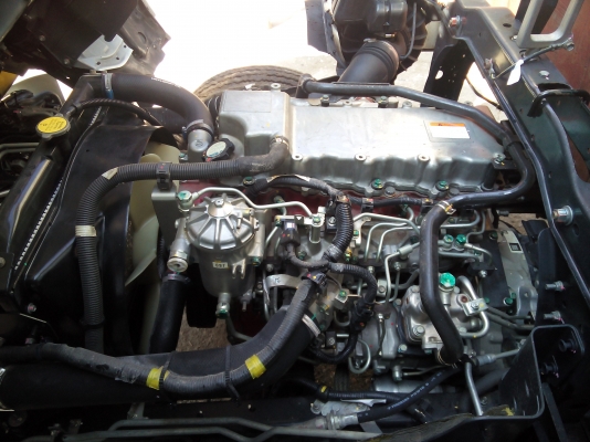 6 ล้อกลาง *Euro.3*  HINO ซีรีย์500 FC9J 175 แรงม้า *ยาว 5.50 ม. * รถสวยจริง+สวยจัด *รถห้างแท้*  มีเล่มพร้อม * ไมล์ 3&times;,&times;&times;&times; โล *