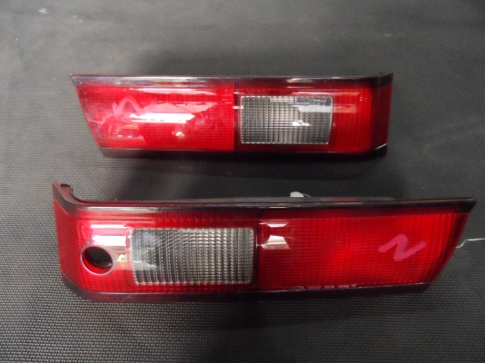 ขาย ทับทิม ฝาท้าย TOYOTA Camry โตโยต้า แคมรี่ ไม้บรรทัด อะไหล่รถยนต์ มือสอง