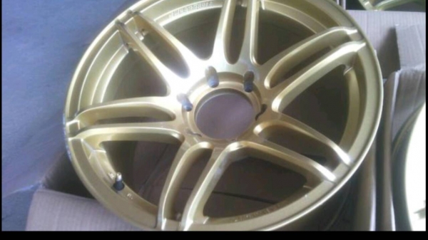 ขายล้อ mr2  ขอบ18พร้ม 235/45 ยาง ปี 13คับ ขาย  13900