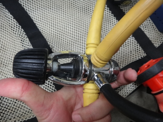 เซ็ทวาล์วดำน้ำ มาตรวัดมีเข็มทิศเสื้อ