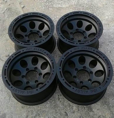 ขายล้อ 15 &times; 8 ลบ 27