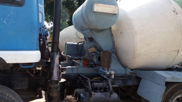 ขายรถโม่ปูน 10 ล้อ ขายรถโม่ปูน 10 ล้อ
