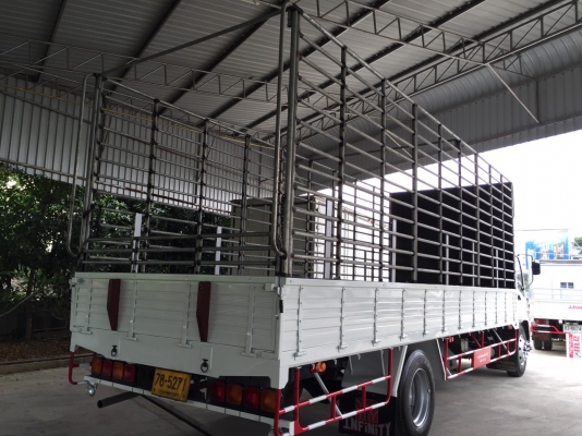 FTR 200  แรง  ปี  48    7.20  เมตร  ราคา  930,000 บาท