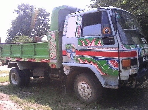 ขายดั้มร็อกกี้ 175แรง เครื่องดี แคชซีสวย สภาพพร้อมใช้งาน เอกสารพร้อมโอน สนใจโทร 090-8588220คุณนะ 093-3258446คุณบิว หรือเข้าดูสินค้าอื่นๆได้ที่ www.truck.in.th/498 หรือเพจFacebook ณรงค์ ซื้อขายรถมือสอง (เว็บไซต์ส่วนตัว) หรือFacebook ตลาดรถมือสอง คุณนะ