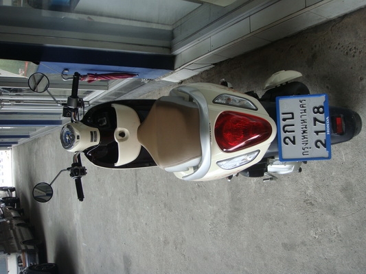 scoopyi club12(รถปีเดียว)