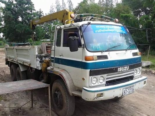 ขายรถ10ล้อ จัมโบ้175แรง พ.เพาเวอร์ เบรกทิฟฟี่ ติดเครน3ตัน สภาพพร้อมใช้งาน เอกสารพร้อมโอน สนใจโทร 090-8588220คุณนะ 093-3258446คุณบิว หรือเข้าดูสินค้าอื่นๆได้ที่ www.truck.in.th/498 หรือเพจFacebook ณรงค์ ซื้อขายรถมือสอง (เว็บไซต์ส่วนตัว) หรือFacebook ตลาดรถ