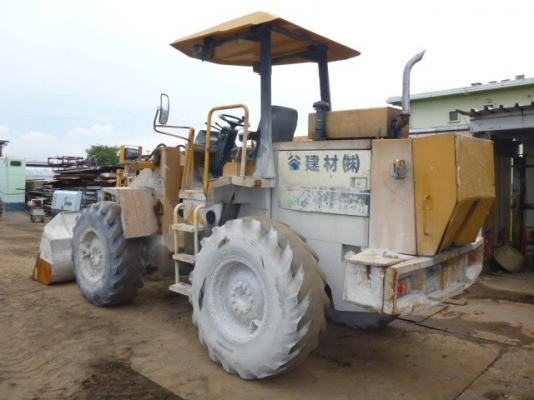 ขายรถขุดแบคโฮ เทคเตอร์ รถเคน ทุกชนิดทุกยี่ห่อนำเข้าจากญี่ปุ่น